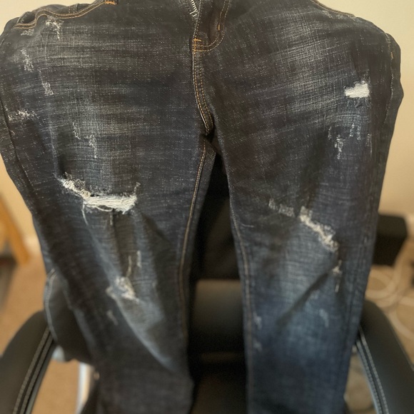 Jeans - Picture 2 of 4